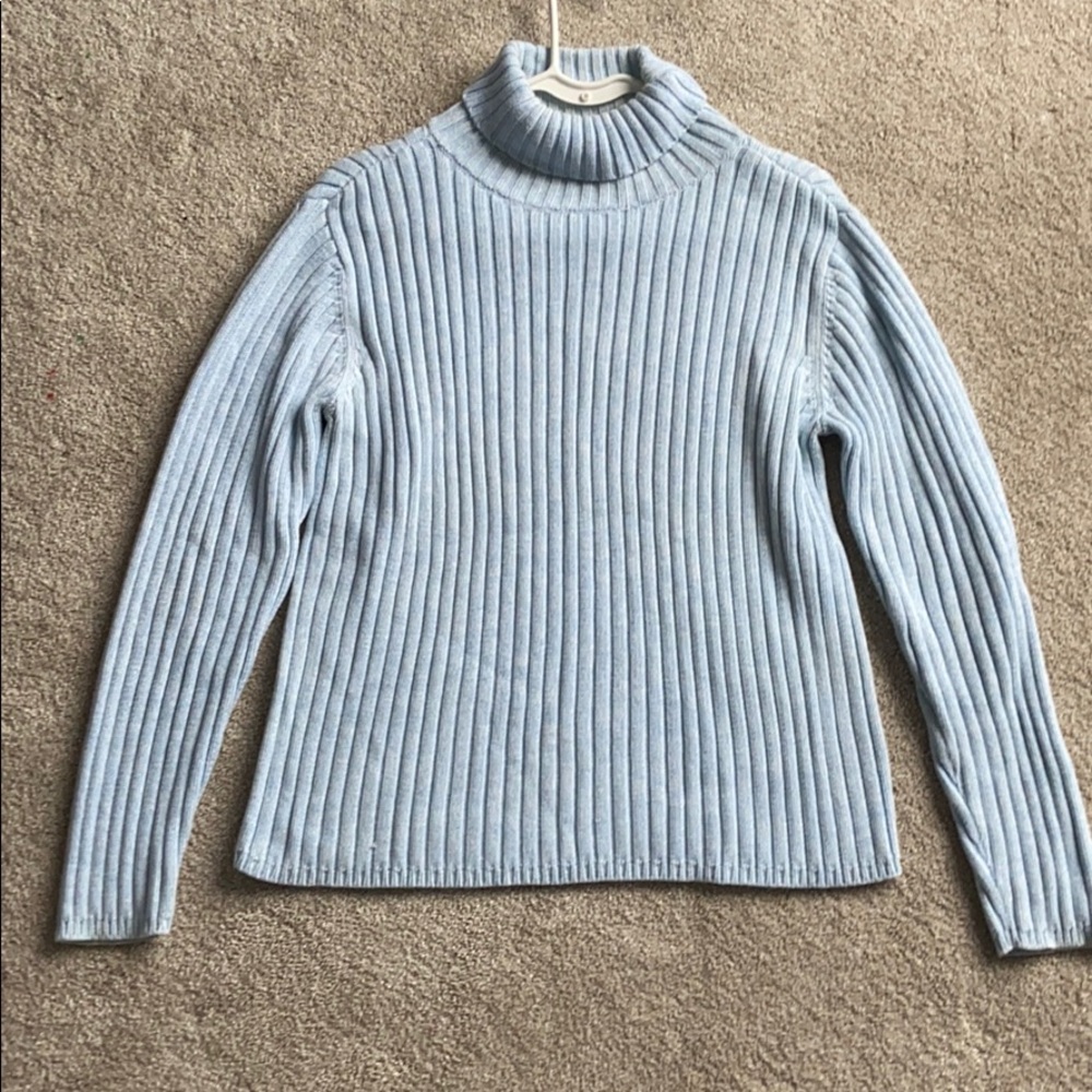 Turtle neck sweater